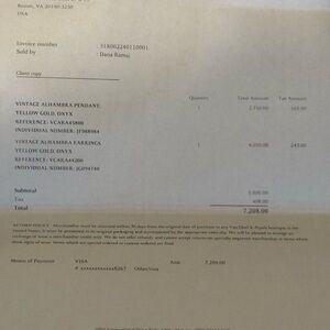 Van Cleef & Arpels Yellow Gold Onyx Earrings